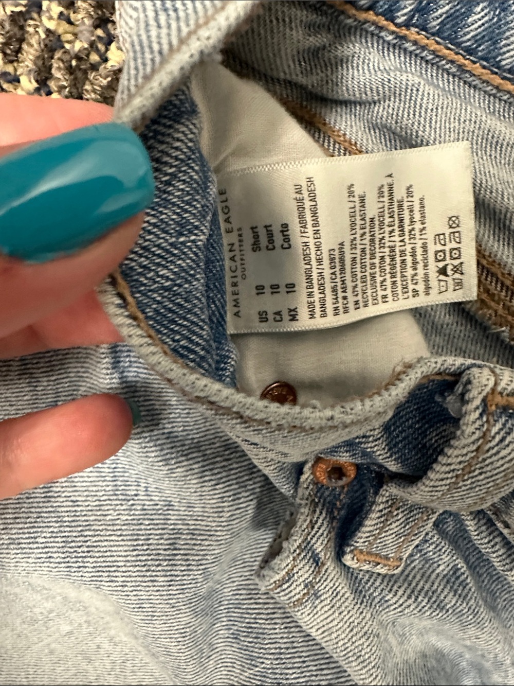 American Eagle Outfitters Light Blue Barrel Jeans Women’s Size 10 Short - Picture 2 of 6